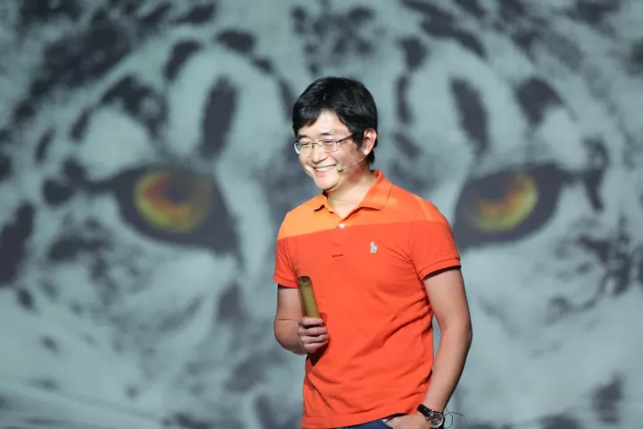 河南網站建設_傅盛對話張穎：擁有2000名員工的大公司如何不斷進化和升級？